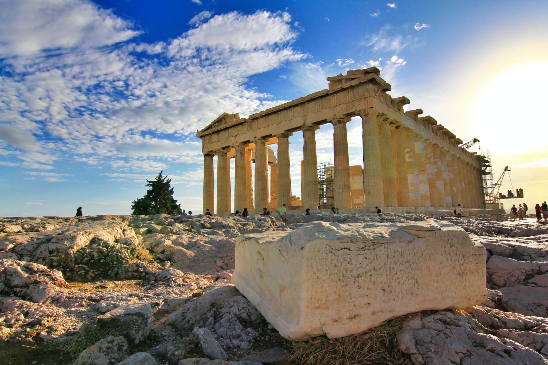 Top Solo Travel Destinations in Greece: Athens, Crete, and Santorini