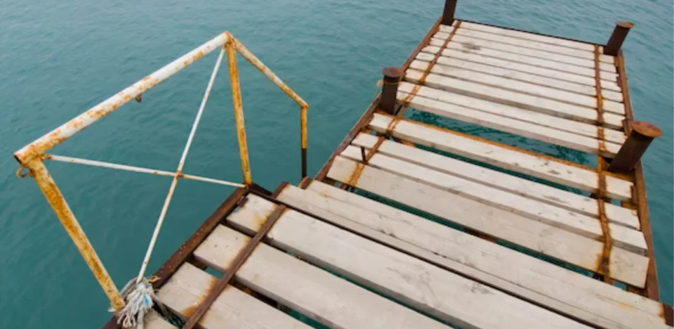 7 Things You Need to Know Before Installing a Boat Lift in Florida