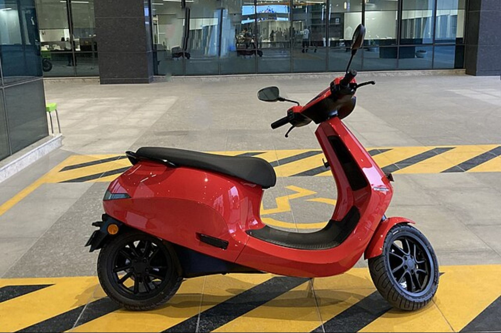 The Rise of Electric Scooters with A Closer Look at the Ola S1 Pro in 2025 The Rise of Electric Scooters with A Closer Look at the Ola S1 Pro in 2025